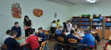 Классный час "Копейка рубль бережет"